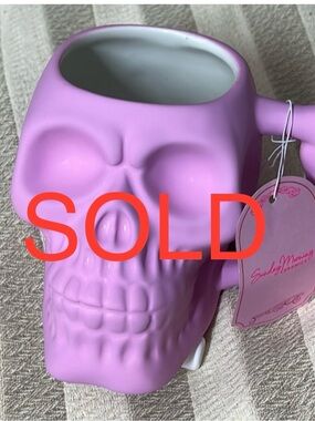 🇺🇸Pink Skull Halloween mug